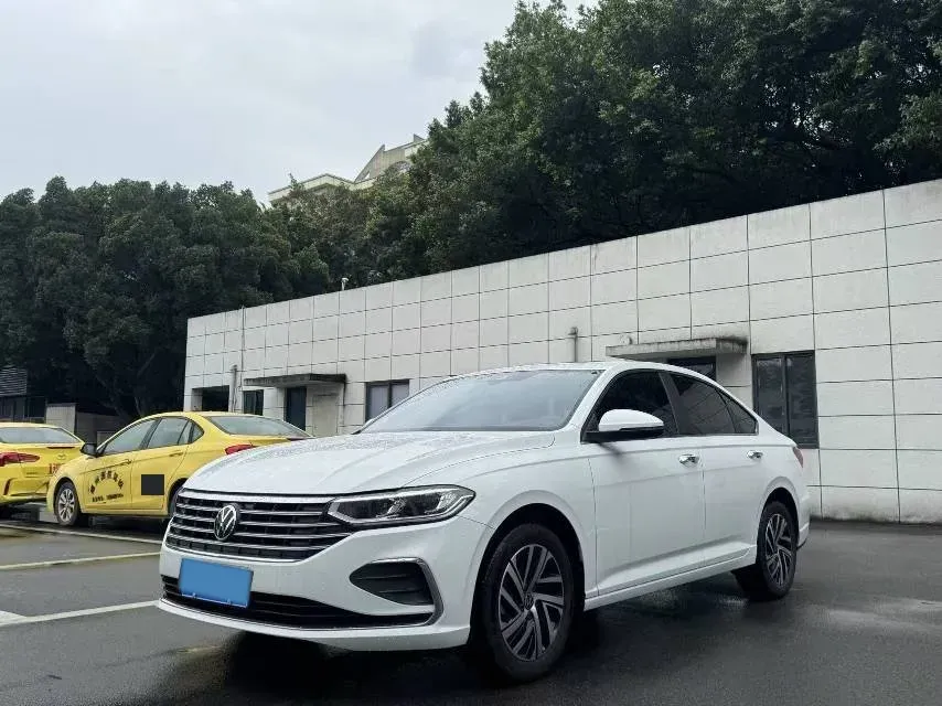 2023 Volkswagen Lavida 1.5T 160HP L4 7DCT,autocango,china used car exporter,china ev exporter,chinese used car exporter,chinese used ev exporter