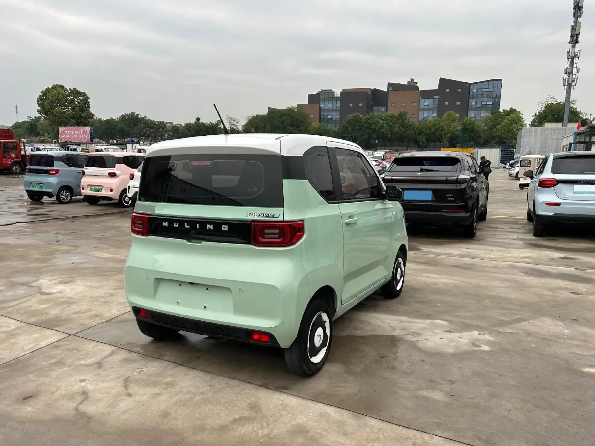 2021 WuLing HongGuang MINI EV BEV 9.3KWH,autocango,china used car exporter,china ev exporter,chinese used car exporter,chinese used ev exporter