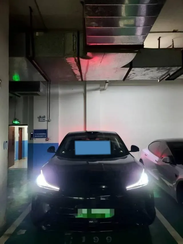 2023 IM LS6 BEV 71KWH,autocango,china used car exporter,china ev exporter,chinese used car exporter,chinese used ev exporter