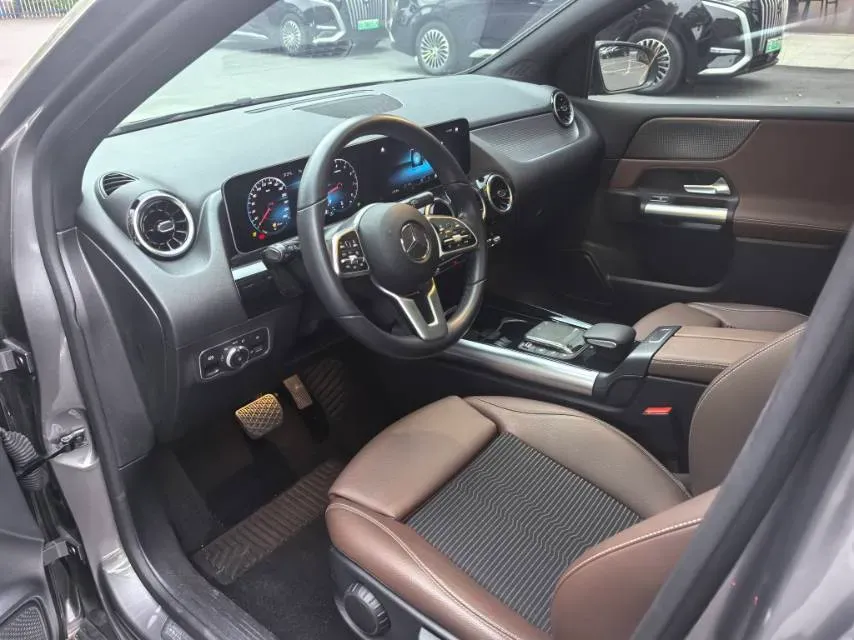 2020 Mercedes-Benz B Class 1.3T 163HP L4 7DCT,autocango,china used car exporter,china ev exporter,chinese used car exporter,chinese used ev exporter