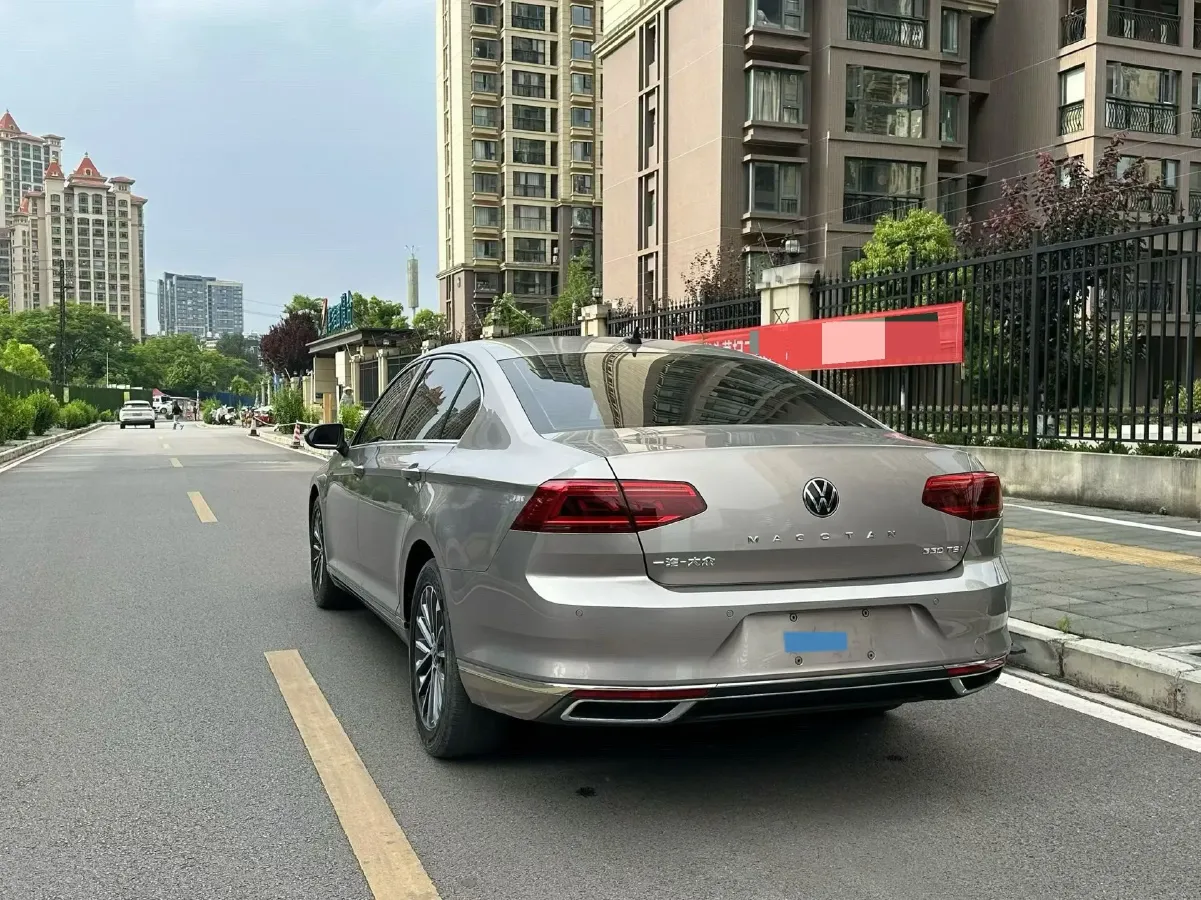 2020 Volkswagen Magotan 2.0T 186HP L4 7DCT,autocango,china used car exporter,china ev exporter,chinese used car exporter,chinese used ev exporter