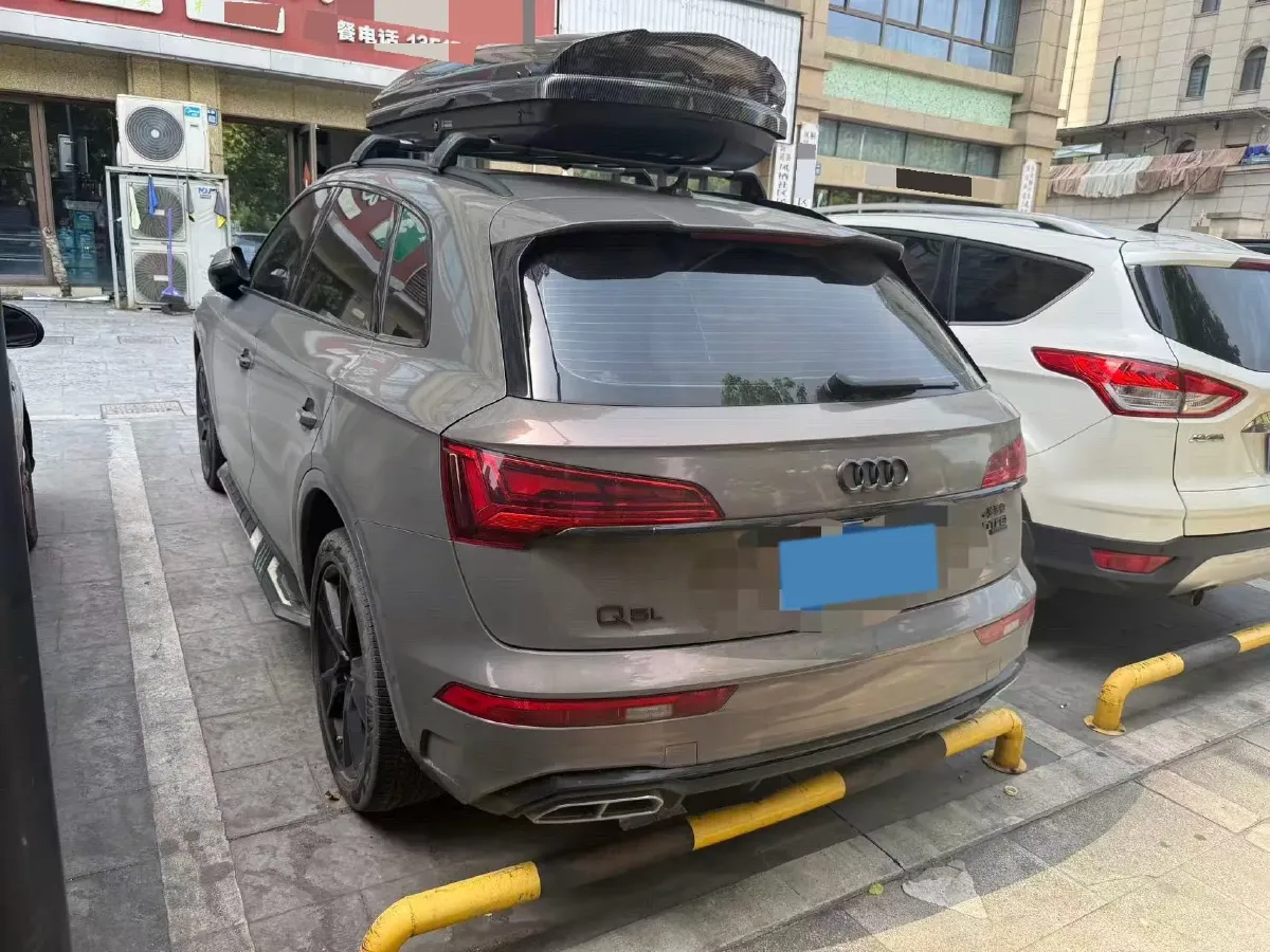 2021 Audi Q5L 2.0T 190HP L4 7DCT,autocango,china used car exporter,china ev exporter,chinese used car exporter,chinese used ev exporter