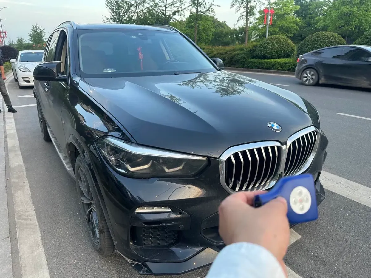 2021 BMW X5 2.0T 265HP L4 8AT,autocango,china used car exporter,china ev exporter,chinese used car exporter,chinese used ev exporter