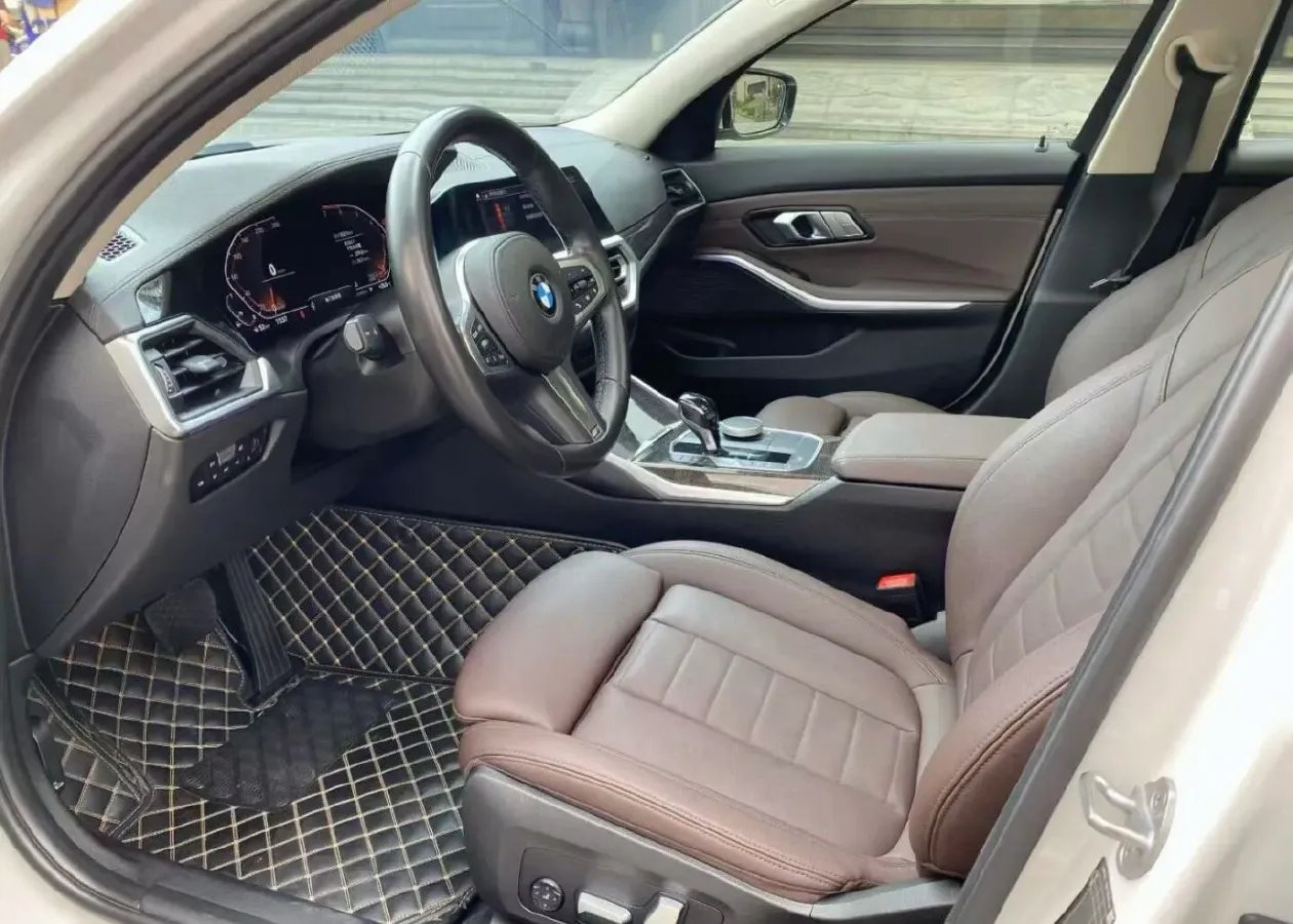 2020 BMW 3 Series 2.0T 184HP L4 8AT,autocango,china used car exporter,china ev exporter,chinese used car exporter,chinese used ev exporter