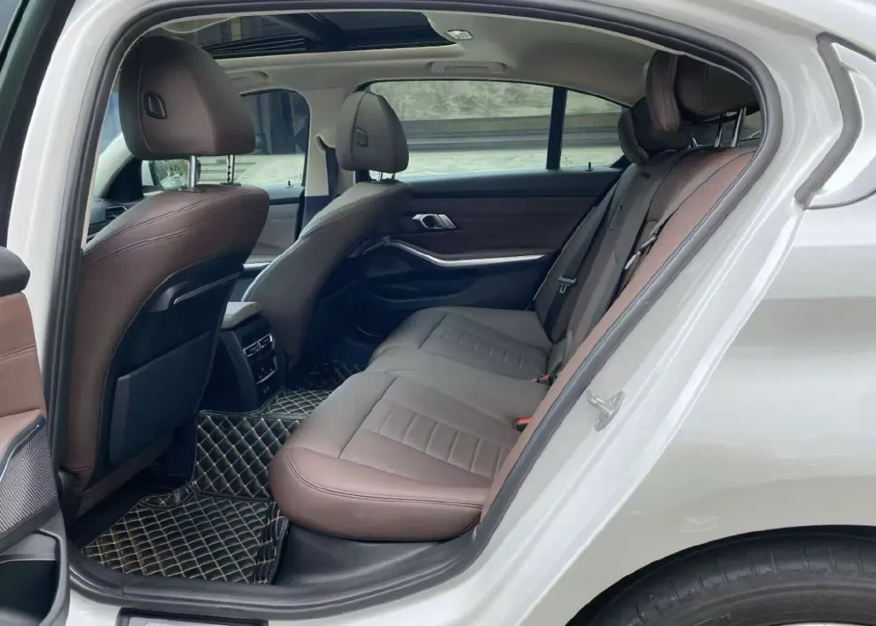 2020 BMW 3 Series 2.0T 184HP L4 8AT,autocango,china used car exporter,china ev exporter,chinese used car exporter,chinese used ev exporter