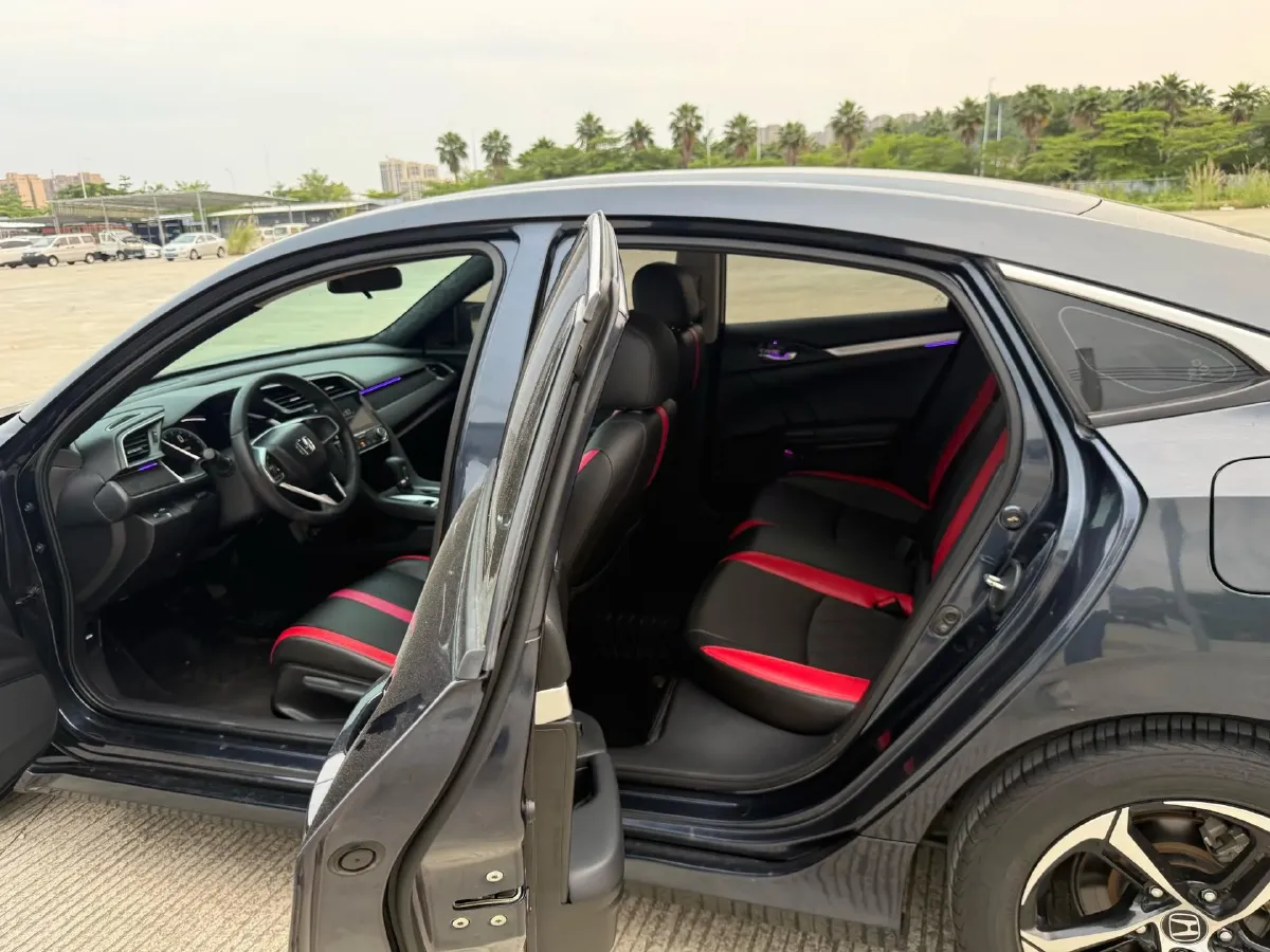 2019 Honda Civic 1.5T 177HP L4 CVT,autocango,china used car exporter,china ev exporter,chinese used car exporter,chinese used ev exporter