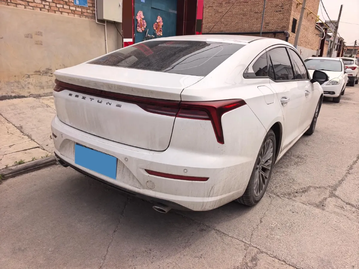 2021 Bestune B70 1.5T 169HP L4 7DCT,autocango,china used car exporter,china ev exporter,chinese used car exporter,chinese used ev exporter