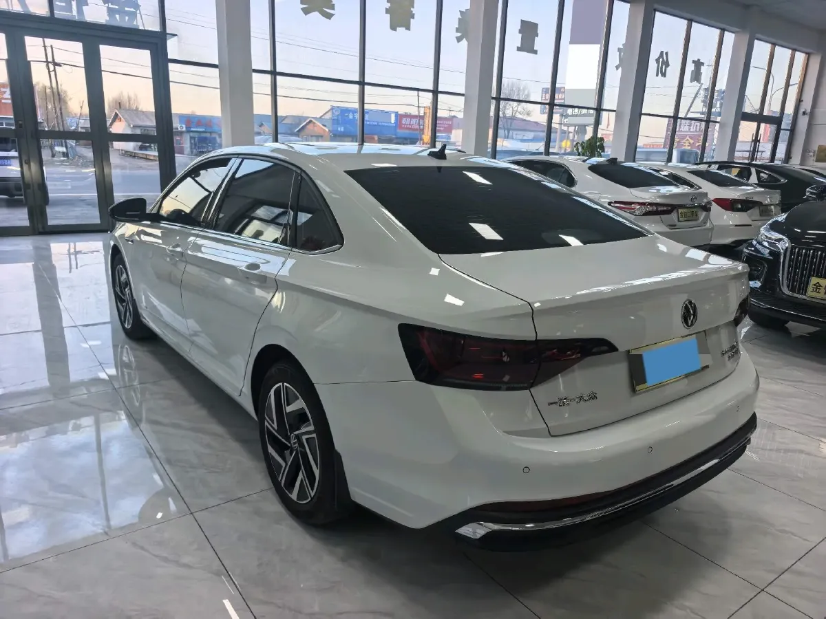 2025 Volkswagen Sagitar 1.5T 160HP L4 7DCT,autocango,china used car exporter,china ev exporter,chinese used car exporter,chinese used ev exporter