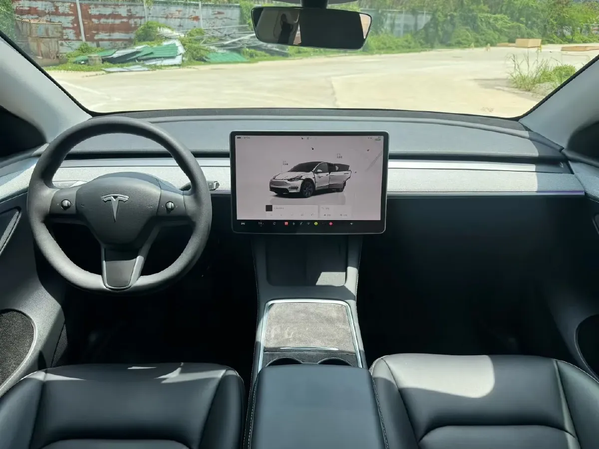 2024 Iveco OuSheng BEV 77.28KWH,autocango,china used car exporter,china ev exporter,chinese used car exporter,chinese used ev exporter