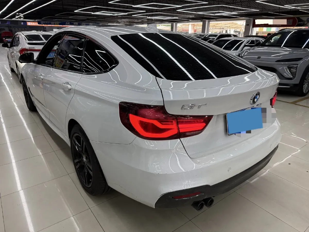 2019 BMW 3 Series GT 2.0T 184HP L4 8AT,autocango,china used car exporter,china ev exporter,chinese used car exporter,chinese used ev exporter