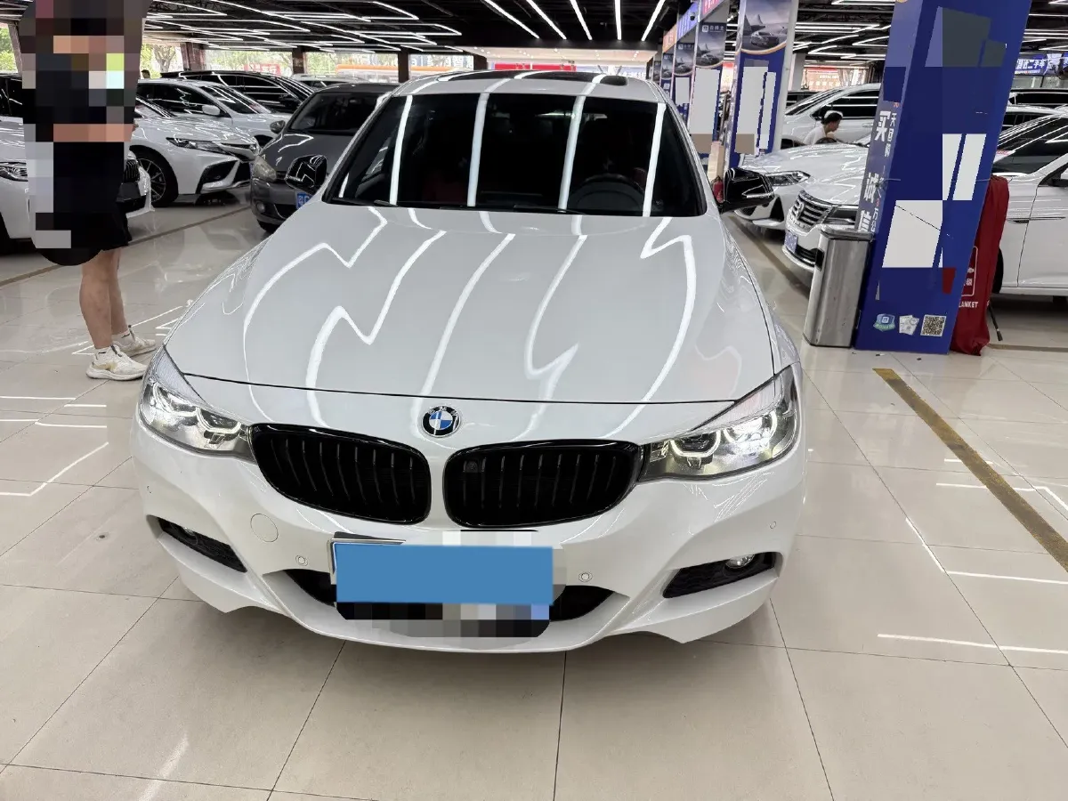 2019 BMW 3 Series GT 2.0T 184HP L4 8AT,autocango,china used car exporter,china ev exporter,chinese used car exporter,chinese used ev exporter