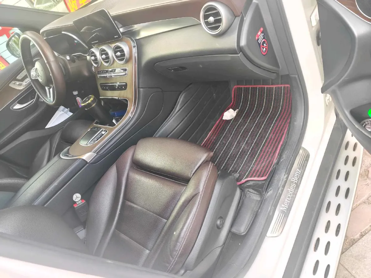 2022 Mercedes-Benz GLC Class 2.0T 258HP L4 9AT,autocango,china used car exporter,china ev exporter,chinese used car exporter,chinese used ev exporter