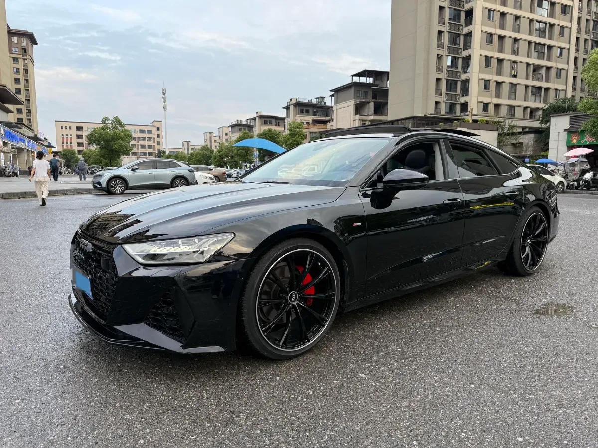 2021 Audi A7 2.0T 245HP L4 7DCT,autocango,china used car exporter,china ev exporter,chinese used car exporter,chinese used ev exporter