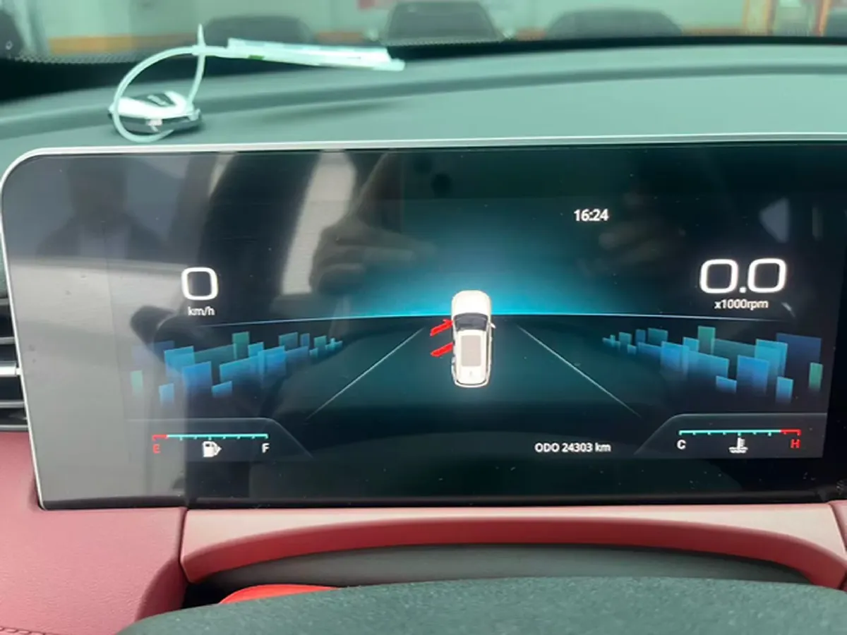 2023 ChangAn Oshan X7 Plus 1.5T 188HP L4 7DCT,autocango,china used car exporter,china ev exporter,chinese used car exporter,chinese used ev exporter