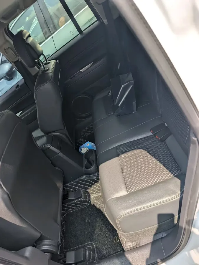 2014 Jeep Compass 2.4L 170HP L4 6AT,autocango,china used car exporter,china ev exporter,chinese used car exporter,chinese used ev exporter