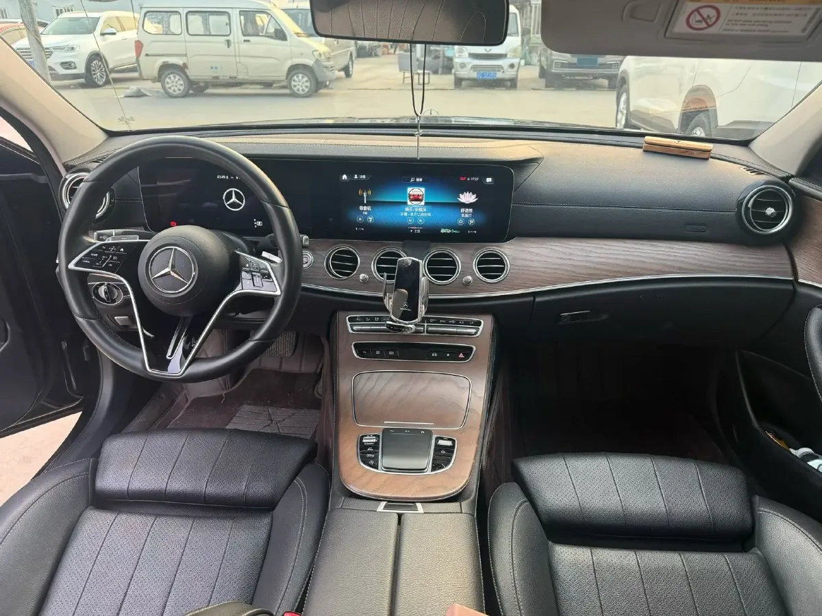 2021 Mercedes-Benz E Class 2.0T 197HP L4 9AT,autocango,china used car exporter,china ev exporter,chinese used car exporter,chinese used ev exporter