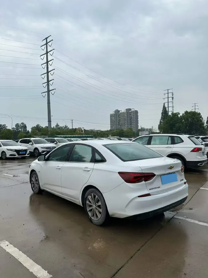 2022 Chevrolet Monza 1.5L 113HP L4 6AT,autocango,china used car exporter,china ev exporter,chinese used car exporter,chinese used ev exporter