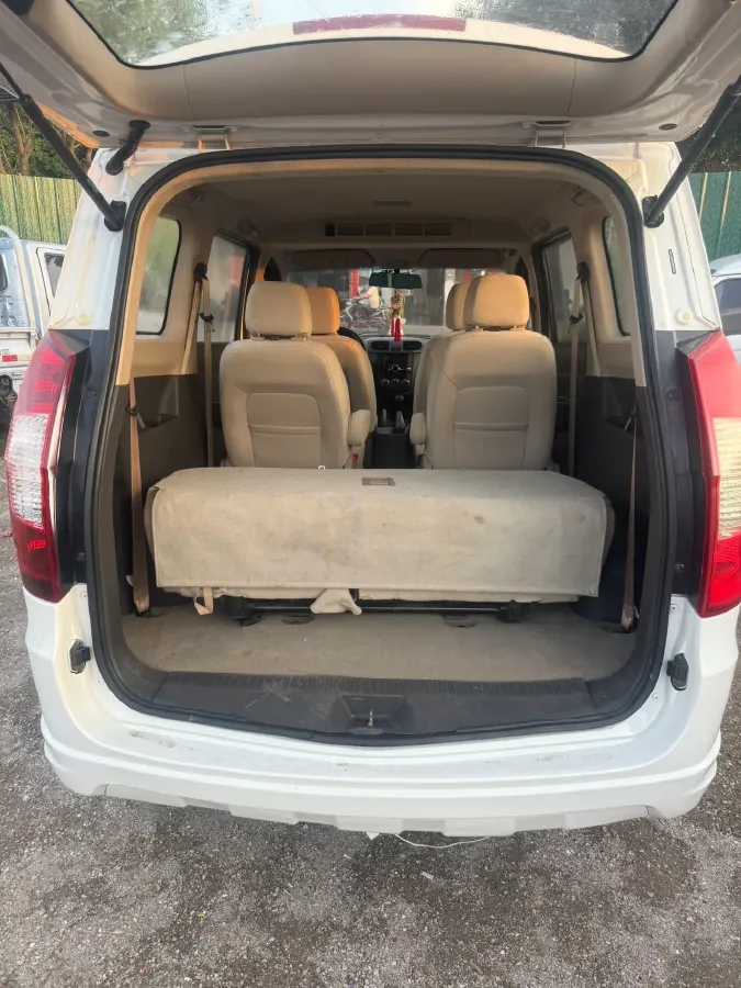2016 WuLing HongGuang 1.5L 112HP L4 5MT,autocango,china used car exporter,china ev exporter,chinese used car exporter,chinese used ev exporter