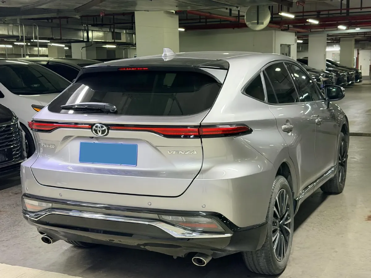 2022 Toyota Venza 2.0L 171HP L4 CVT,autocango,china used car exporter,china ev exporter,chinese used car exporter,chinese used ev exporter