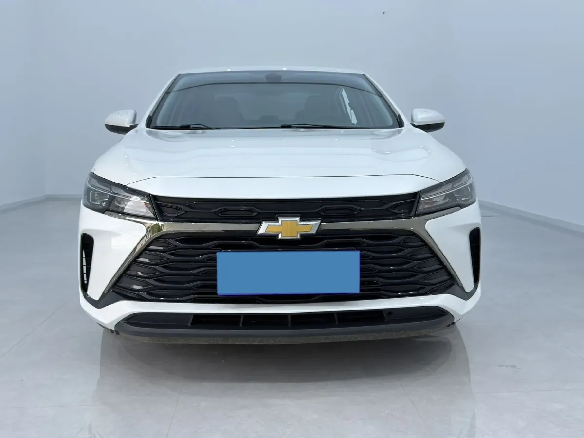 2023 Chevrolet Monza 1.5L 113HP L4 6DCT,autocango,china used car exporter,china ev exporter,chinese used car exporter,chinese used ev exporter