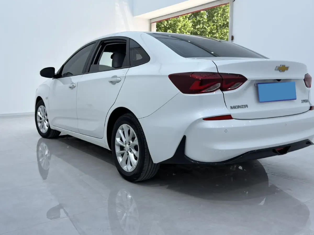 2023 Chevrolet Monza 1.5L 113HP L4 6DCT,autocango,china used car exporter,china ev exporter,chinese used car exporter,chinese used ev exporter