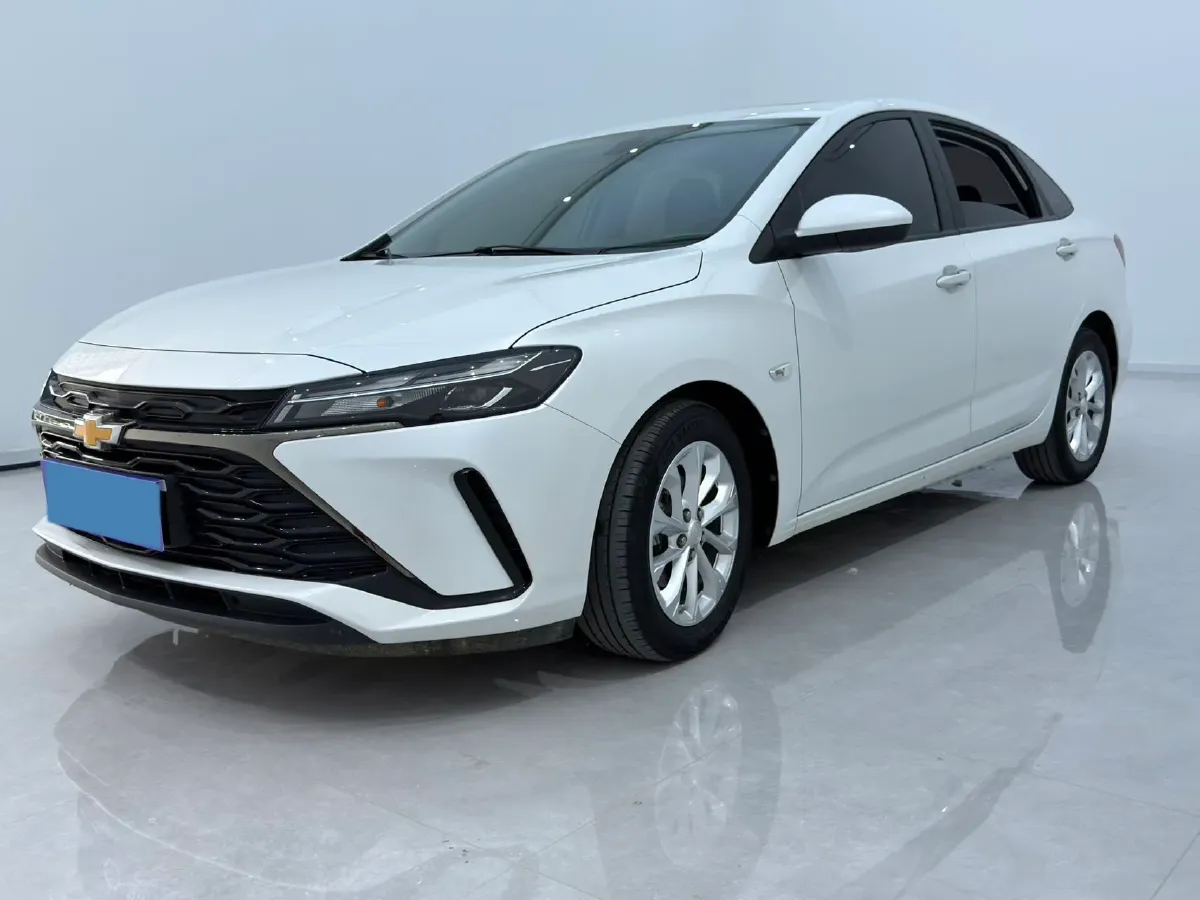 2023 Chevrolet Monza 1.5L 113HP L4 6DCT,autocango,china used car exporter,china ev exporter,chinese used car exporter,chinese used ev exporter