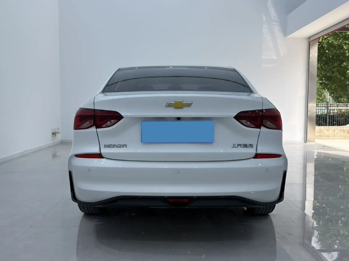 2023 Chevrolet Monza 1.5L 113HP L4 6DCT,autocango,china used car exporter,china ev exporter,chinese used car exporter,chinese used ev exporter