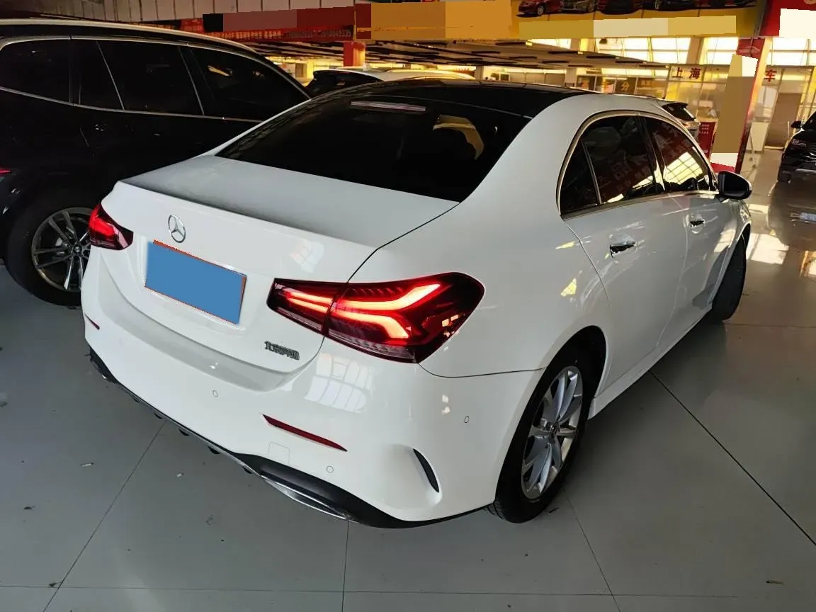 2020 Mercedes-Benz A Class 1.3T 163HP L4 7DCT,autocango,china used car exporter,china ev exporter,chinese used car exporter,chinese used ev exporter