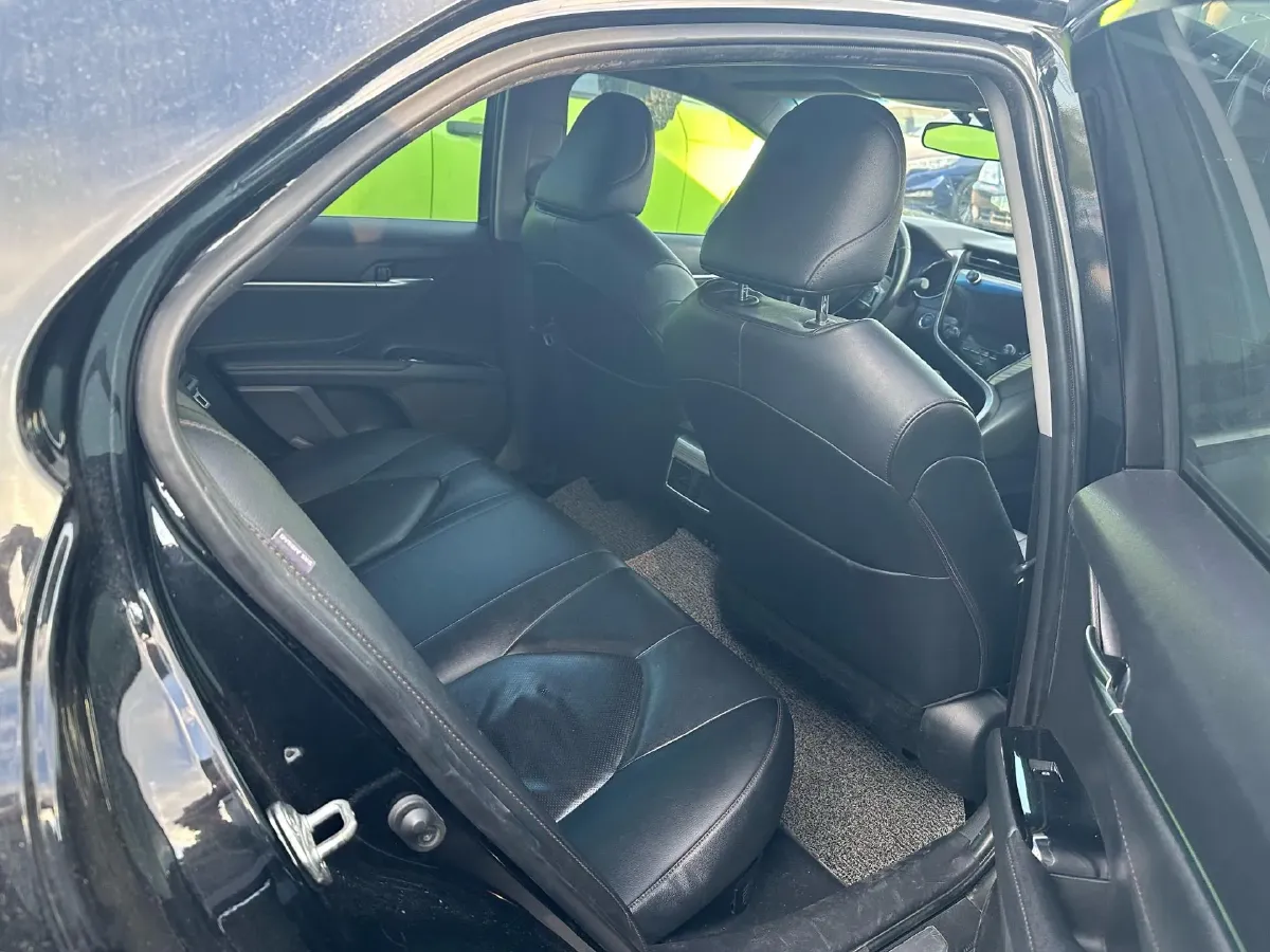 2019 Toyota Camry 2.5L 178HP L4 E-CVT Hybrid,autocango,china used car exporter,china ev exporter,chinese used car exporter,chinese used ev exporter