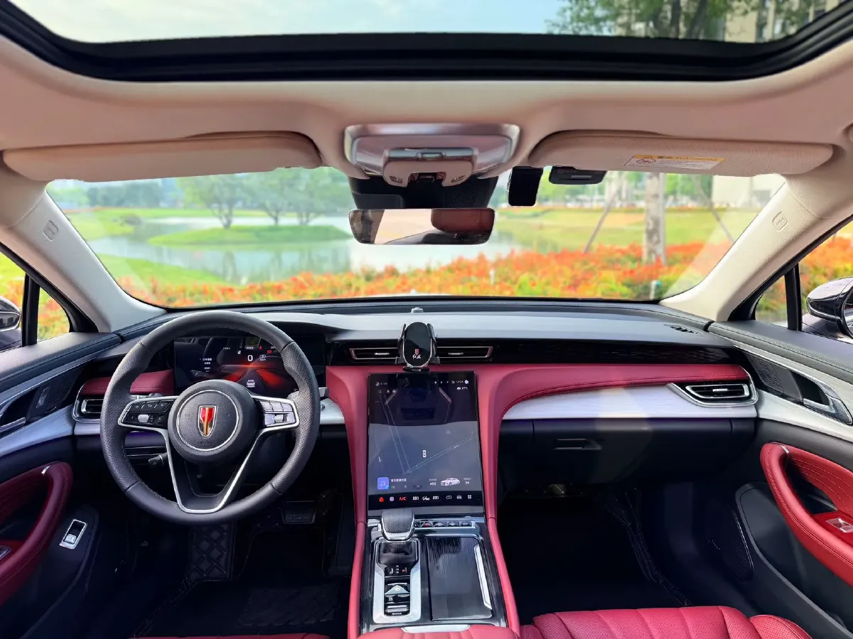 2024 HongQi H5 1.5T 169HP L4 1DHT Hybrid,autocango,china used car exporter,china ev exporter,chinese used car exporter,chinese used ev exporter