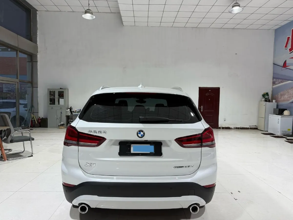 2022 BMW X1 2.0T 192HP L4 7DCT,autocango,china used car exporter,china ev exporter,chinese used car exporter,chinese used ev exporter