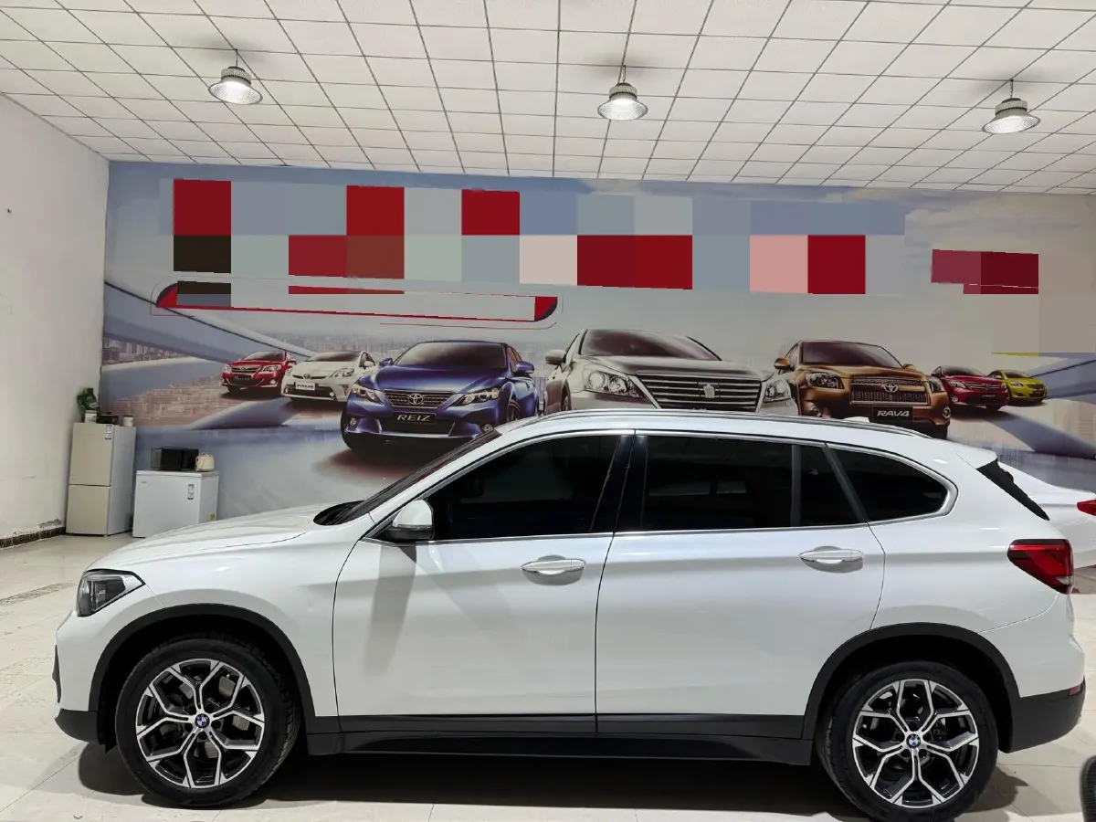 2022 BMW X1 2.0T 192HP L4 7DCT,autocango,china used car exporter,china ev exporter,chinese used car exporter,chinese used ev exporter