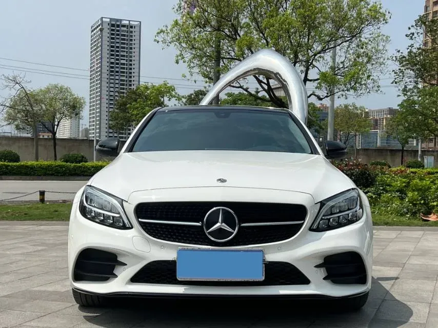 2021 Mercedes-Benz C Class 1.5T 184HP L4 9AT,autocango,china used car exporter,china ev exporter,chinese used car exporter,chinese used ev exporter