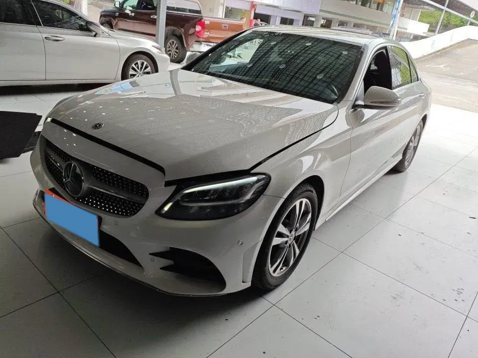 2020 Mercedes-Benz C Class 1.5T 156HP L4 9AT,autocango,china used car exporter,china ev exporter,chinese used car exporter,chinese used ev exporter