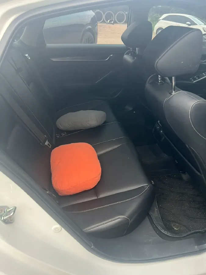 2022 Honda Accord 1.5T 194HP L4 CVT,autocango,china used car exporter,china ev exporter,chinese used car exporter,chinese used ev exporter