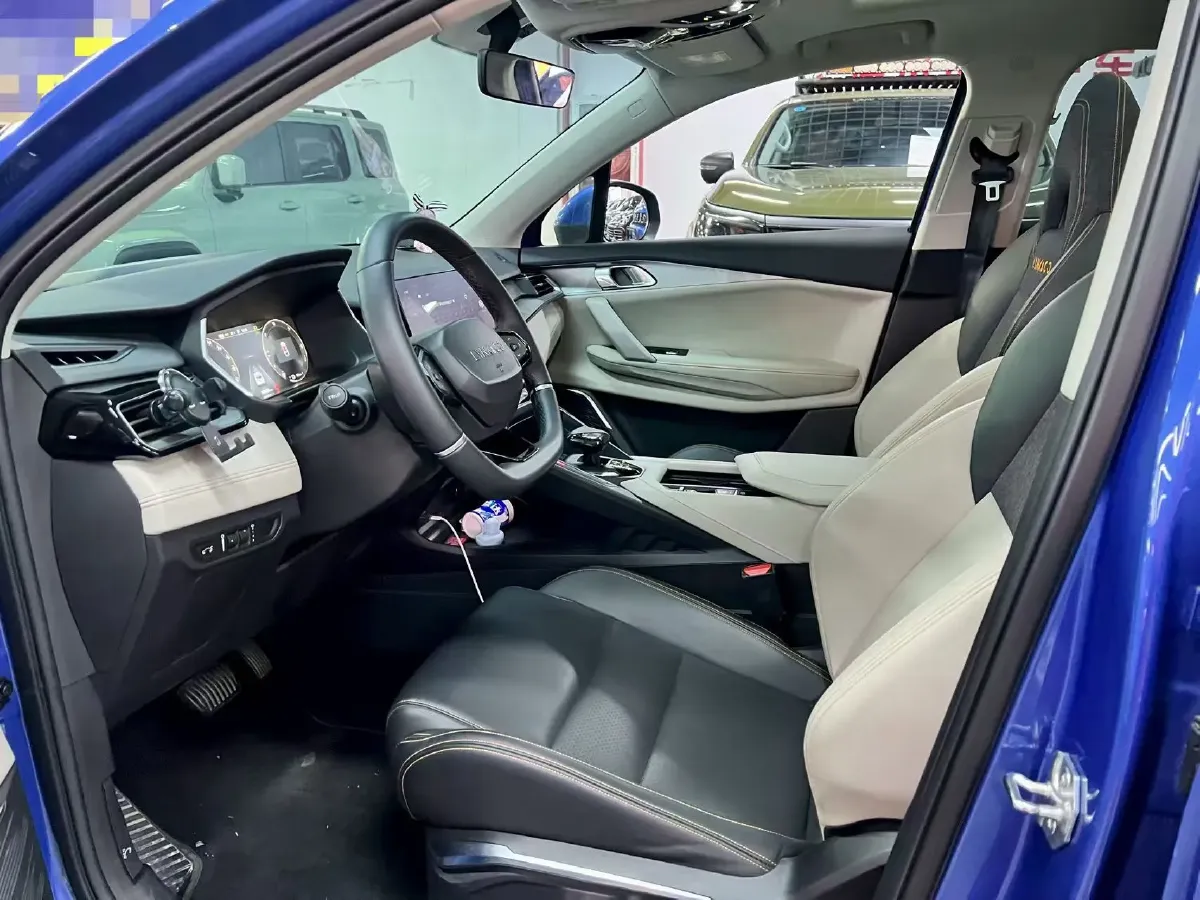 2020 LYNK&CO 06 EM-P 1.5T 177HP L3 7DCT PHEV 11.3KWH,autocango,china used car exporter,china ev exporter,chinese used car exporter,chinese used ev exporter