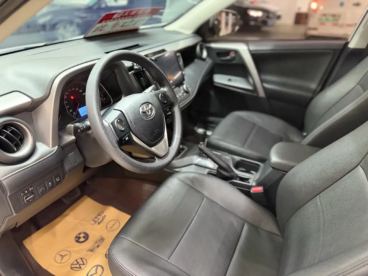 2016 Toyota RAV4 2.0L 151HP L4 CVT,autocango,china used car exporter,china ev exporter,chinese used car exporter,chinese used ev exporter