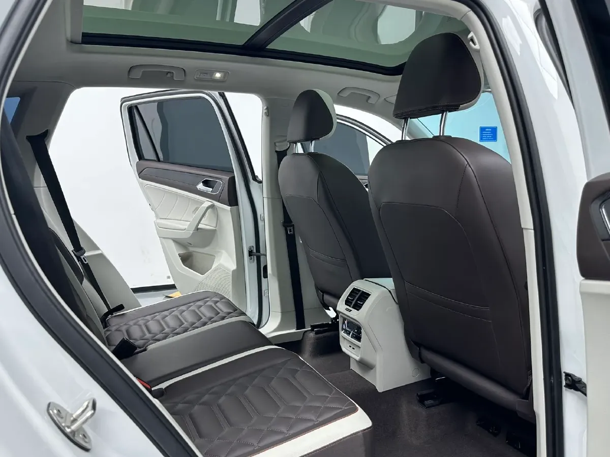 2023 Volkswagen Tayron 1.4T 150HP L4 7DCT,autocango,china used car exporter,china ev exporter,chinese used car exporter,chinese used ev exporter