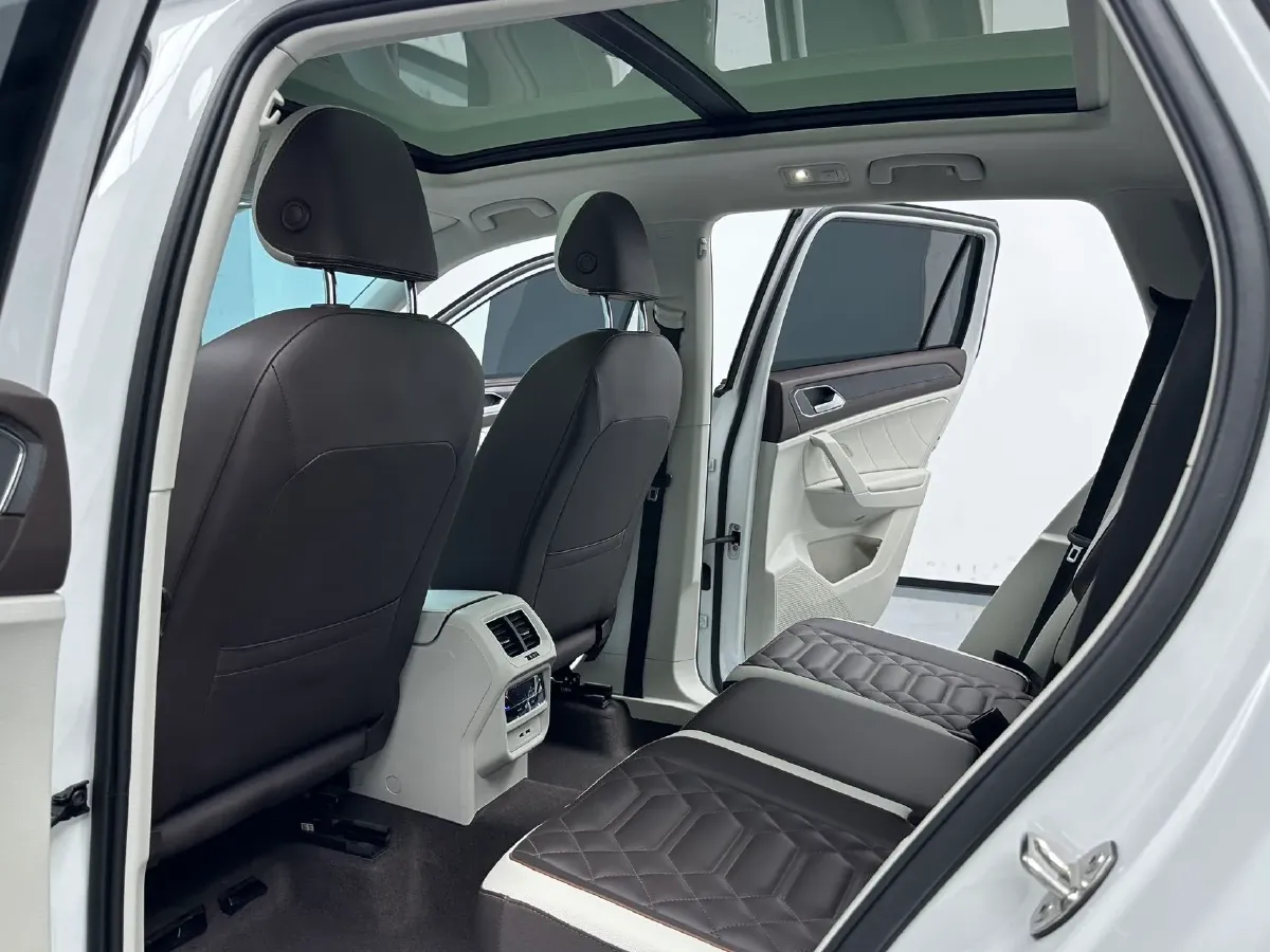 2023 Volkswagen Tayron 1.4T 150HP L4 7DCT,autocango,china used car exporter,china ev exporter,chinese used car exporter,chinese used ev exporter