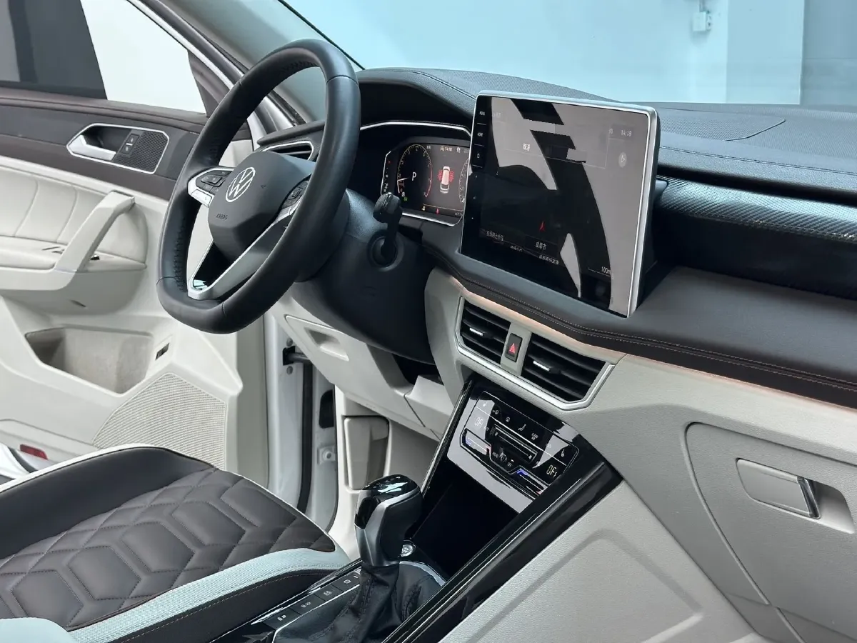 2023 Volkswagen Tayron 1.4T 150HP L4 7DCT,autocango,china used car exporter,china ev exporter,chinese used car exporter,chinese used ev exporter