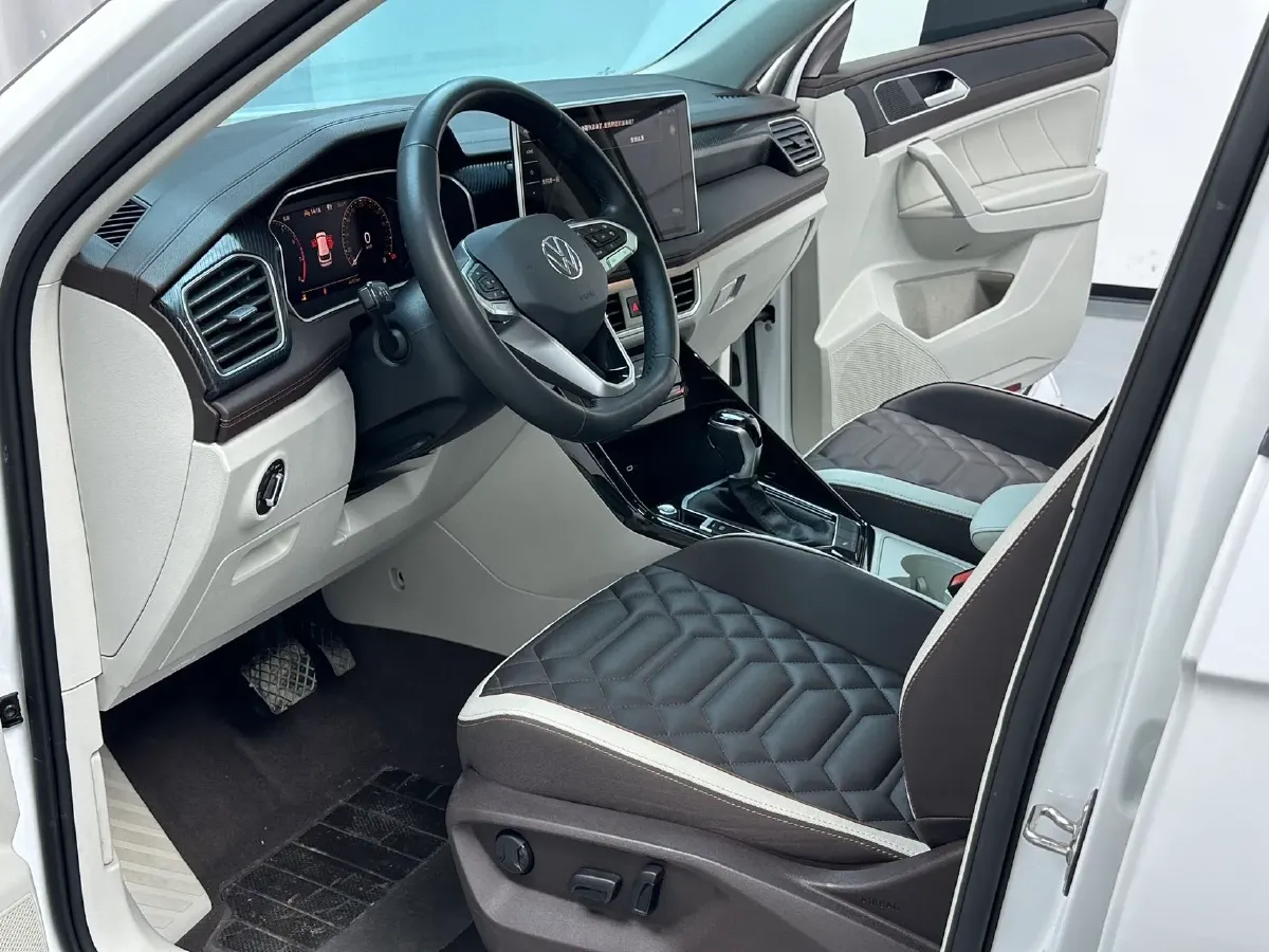 2023 Volkswagen Tayron 1.4T 150HP L4 7DCT,autocango,china used car exporter,china ev exporter,chinese used car exporter,chinese used ev exporter