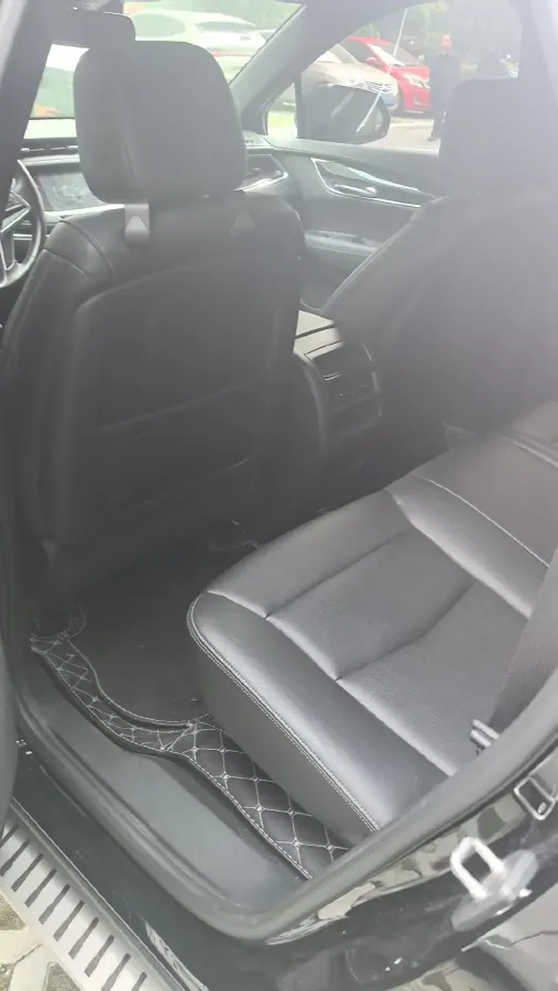 2021 Cadillac XT5 2.0T 237HP L4 9AT,autocango,china used car exporter,china ev exporter,chinese used car exporter,chinese used ev exporter