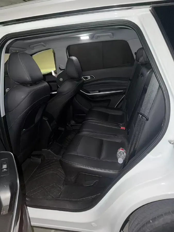 2019 Chery Tiggo 8 1.5T 156HP L4 6MT,autocango,china used car exporter,china ev exporter,chinese used car exporter,chinese used ev exporter