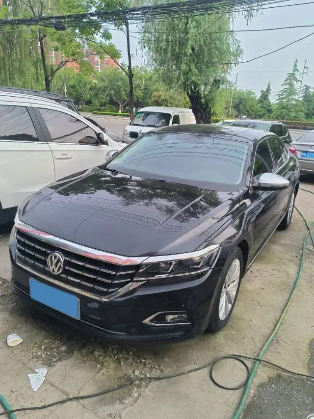 2019 Skoda Kodiak 2.0T 186HP L4 7DCT,autocango,china used car exporter,china ev exporter,chinese used car exporter,chinese used ev exporter