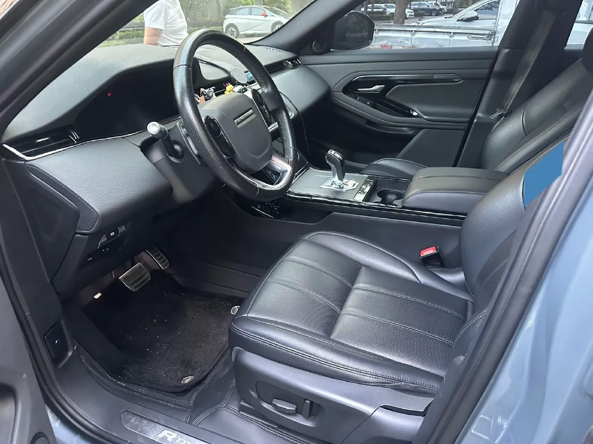 2020 Land Rover Range Rover Evoque 2.0T 249HP L4 9AT,autocango,china used car exporter,china ev exporter,chinese used car exporter,chinese used ev exporter