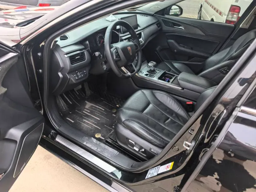 2020 HongQi H5 1.8T 197HP L4 6AT,autocango,china used car exporter,china ev exporter,chinese used car exporter,chinese used ev exporter