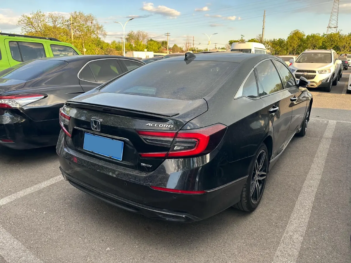 2022 Honda Accord 2.0L 146HP L4 E-CVT Hybrid,autocango,china used car exporter,china ev exporter,chinese used car exporter,chinese used ev exporter
