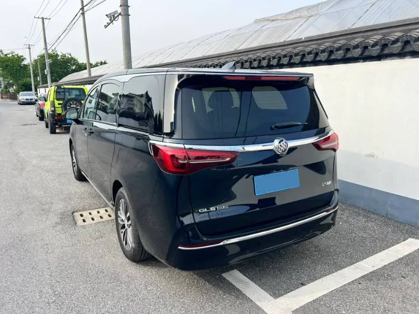 2023 Buick GL8 2.0T 237HP L4 9AT,autocango,china used car exporter,china ev exporter,chinese used car exporter,chinese used ev exporter