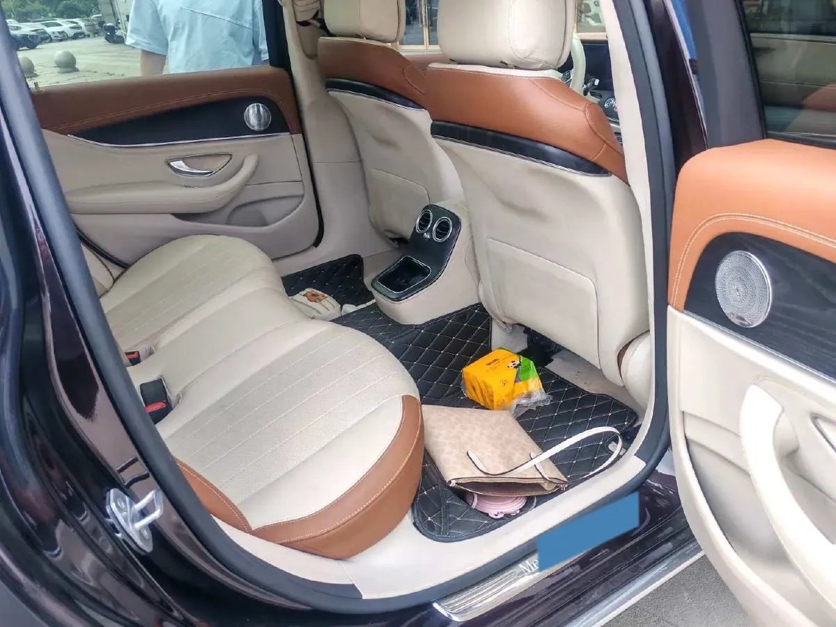 2021 Mercedes-Benz E Class 2.0T 258HP L4 9AT,autocango,china used car exporter,china ev exporter,chinese used car exporter,chinese used ev exporter