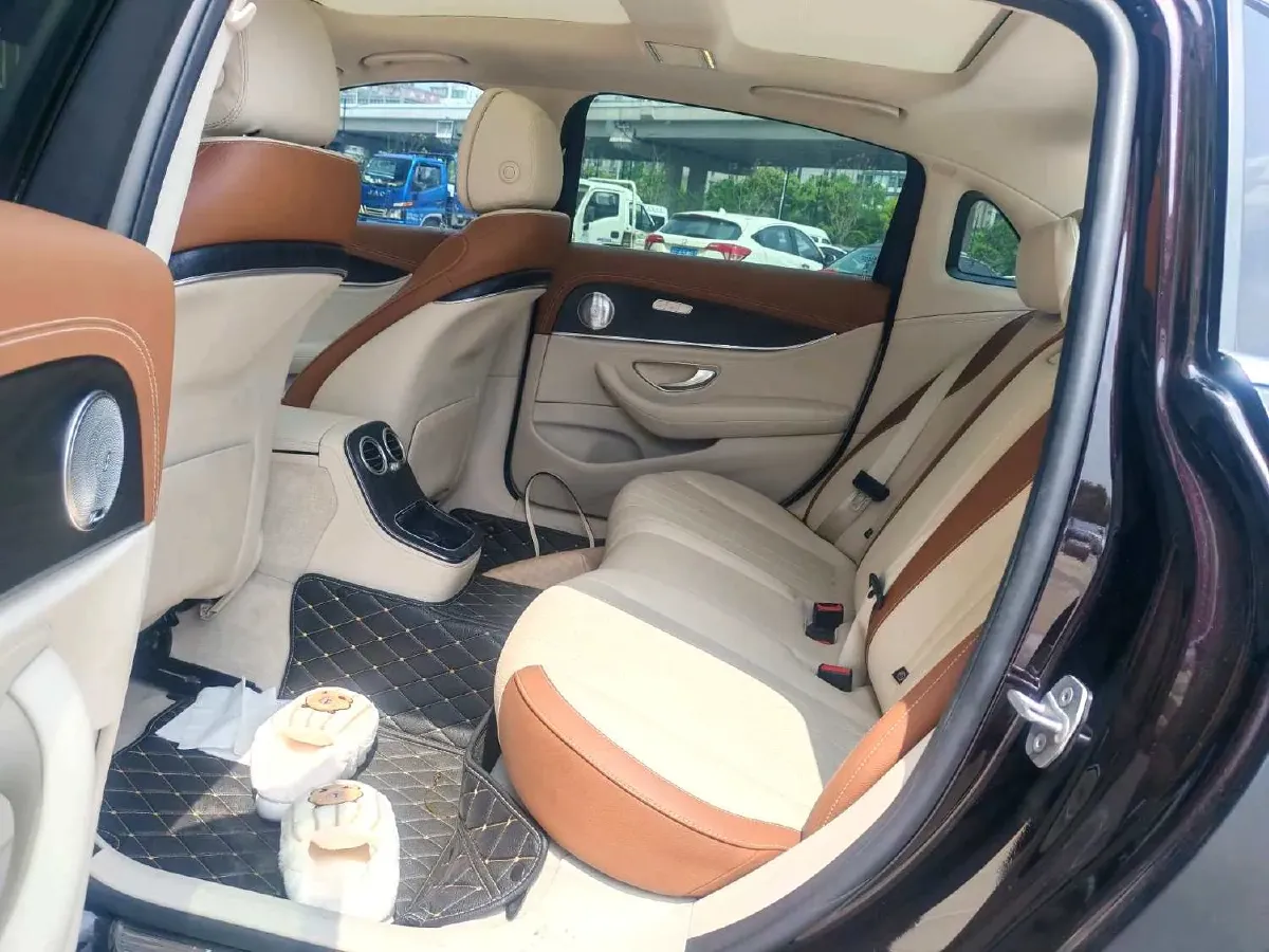 2021 Mercedes-Benz E Class 2.0T 258HP L4 9AT,autocango,china used car exporter,china ev exporter,chinese used car exporter,chinese used ev exporter